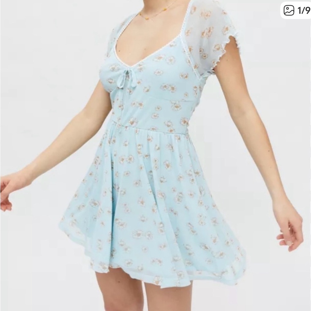 NWT Urban Outfitters Alice Mesh Romper L Blue Floral Cottagecore Fairy Boho
